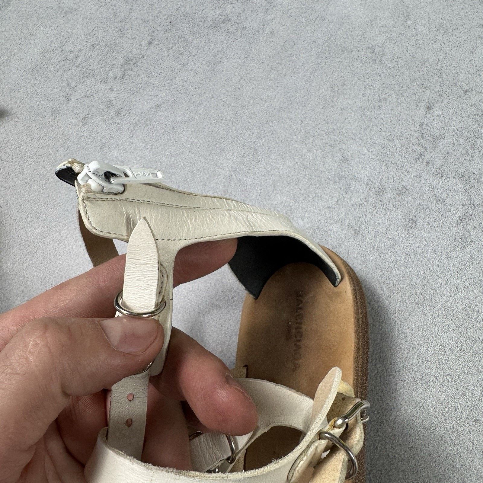 Balenciaga Balenciaga Bickle White Leather Gladiator Ankle Sandals 37 Size US 7 / IT 37 - 22 Thumbnail
