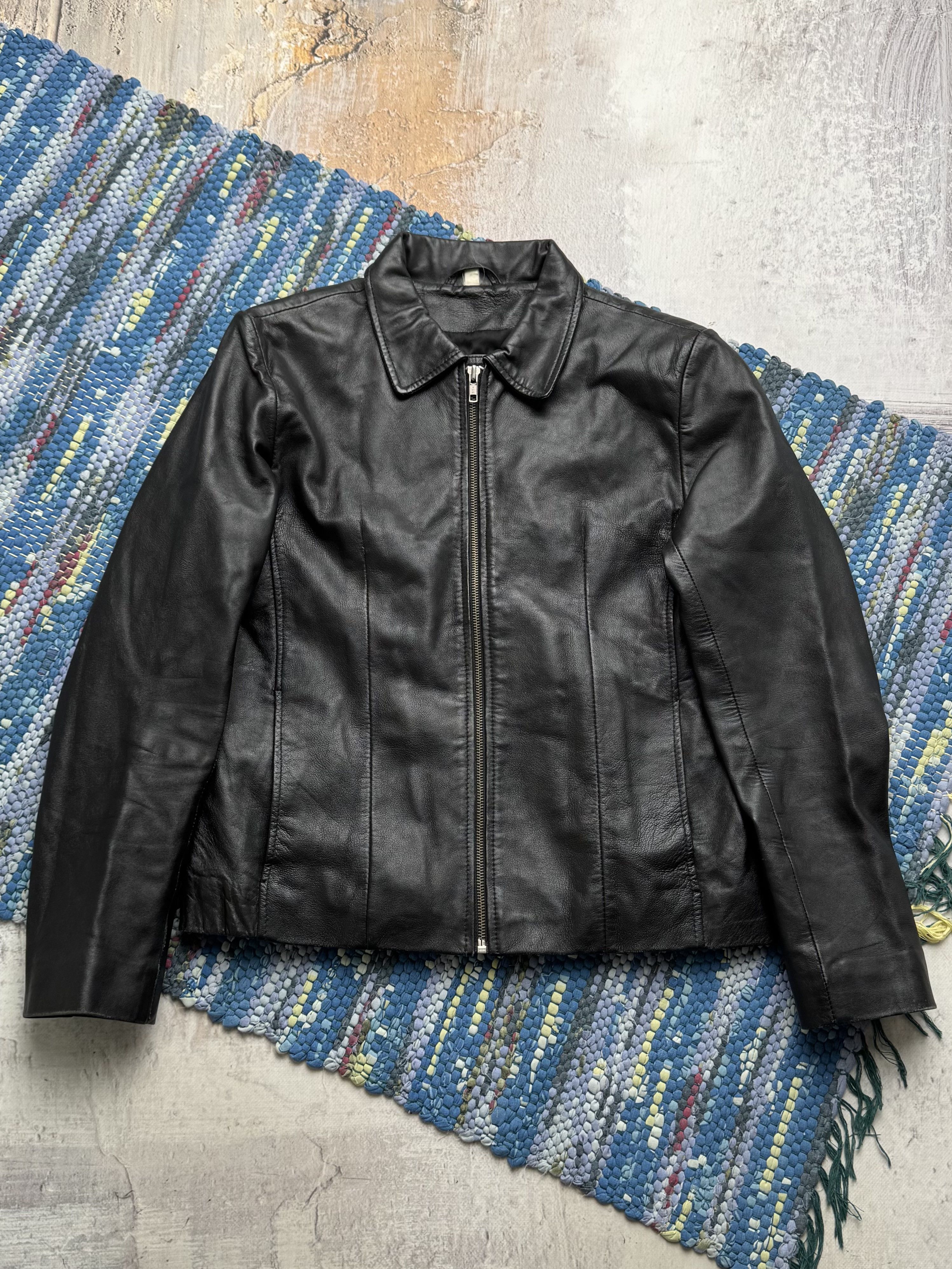 Vintage Vintage Real Leather Jacket Fitted Minimalist Classic Jacket Size M / US 6-8 / IT 42-44 - 1 Thumbnail