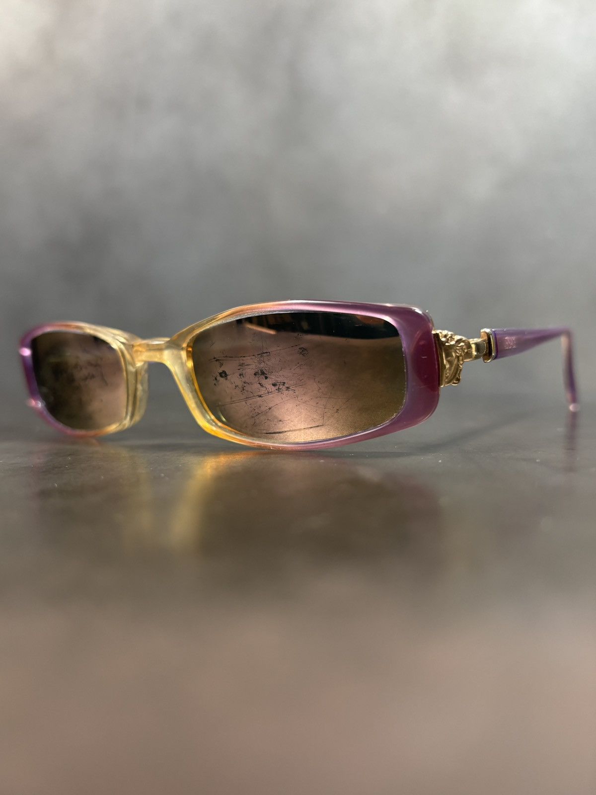 Versace Y2K Vintage Versace Sunglasses Petite Bayonetta 2000s Medusa Size ONE SIZE - 19 Thumbnail