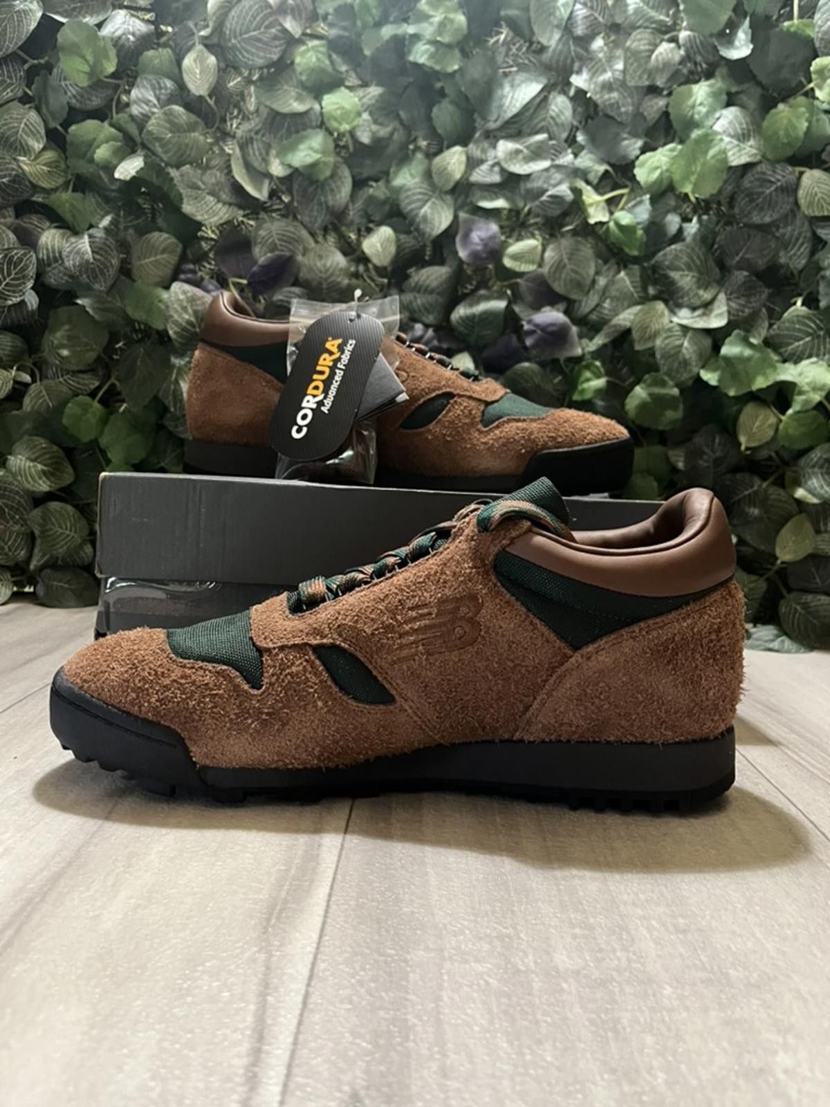 New Balance New Balance Rainier Sneakers Size US 11.5 / EU 44-45 - 2 Thumbnail