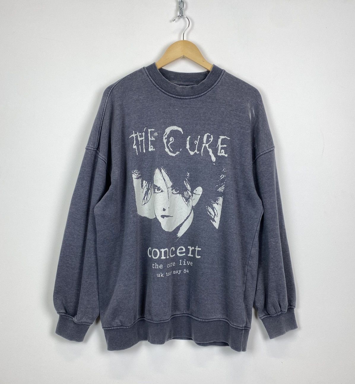 Other The Cure Live Concert UK Tour May 84 Rock Band Sweatshirt Size US M / EU 48-50 / 2 - 1 Thumbnail