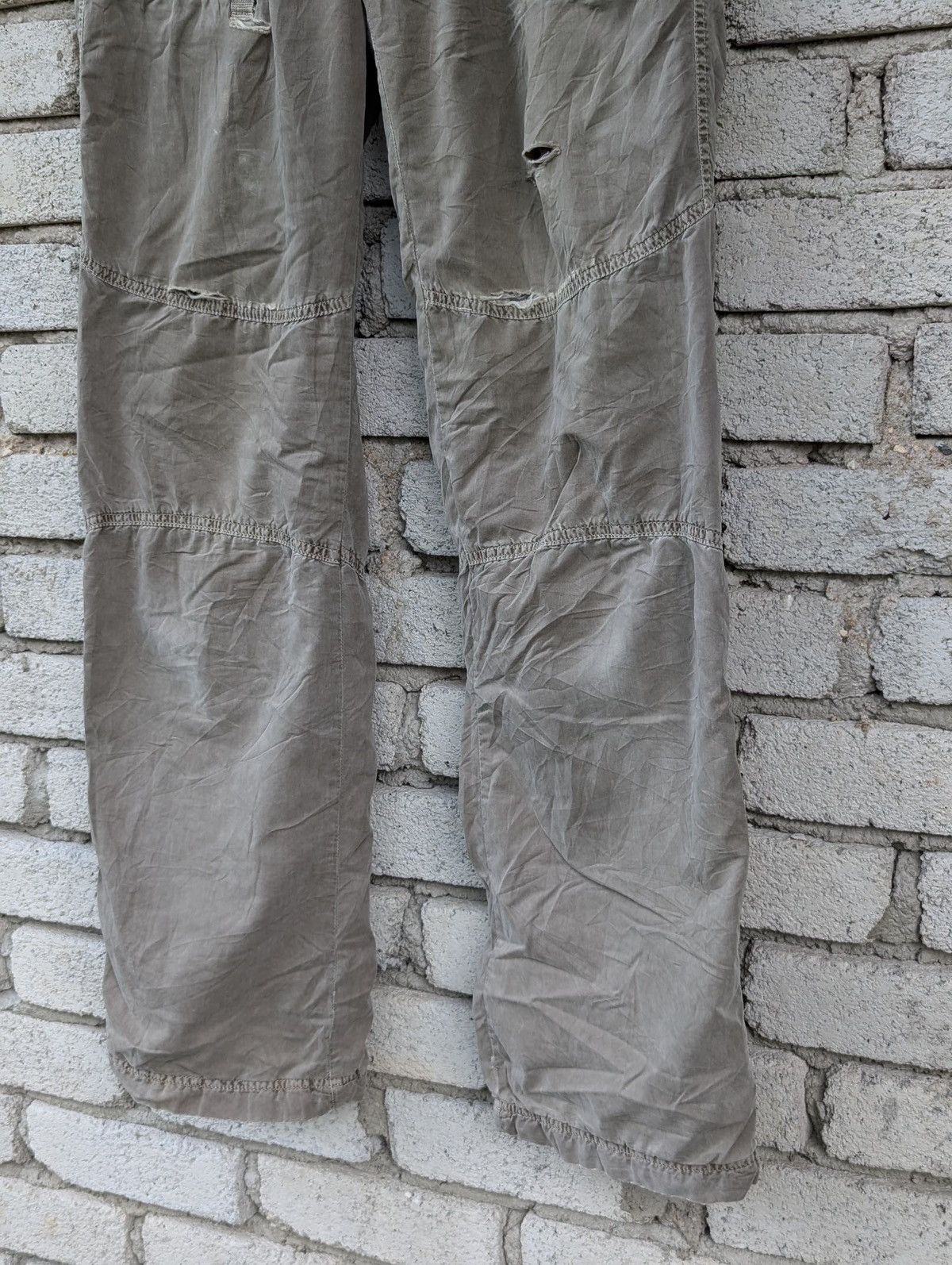 Napapijri Napapijri Cargo Pants Destress Size US 32 / EU 48 - 4 Thumbnail