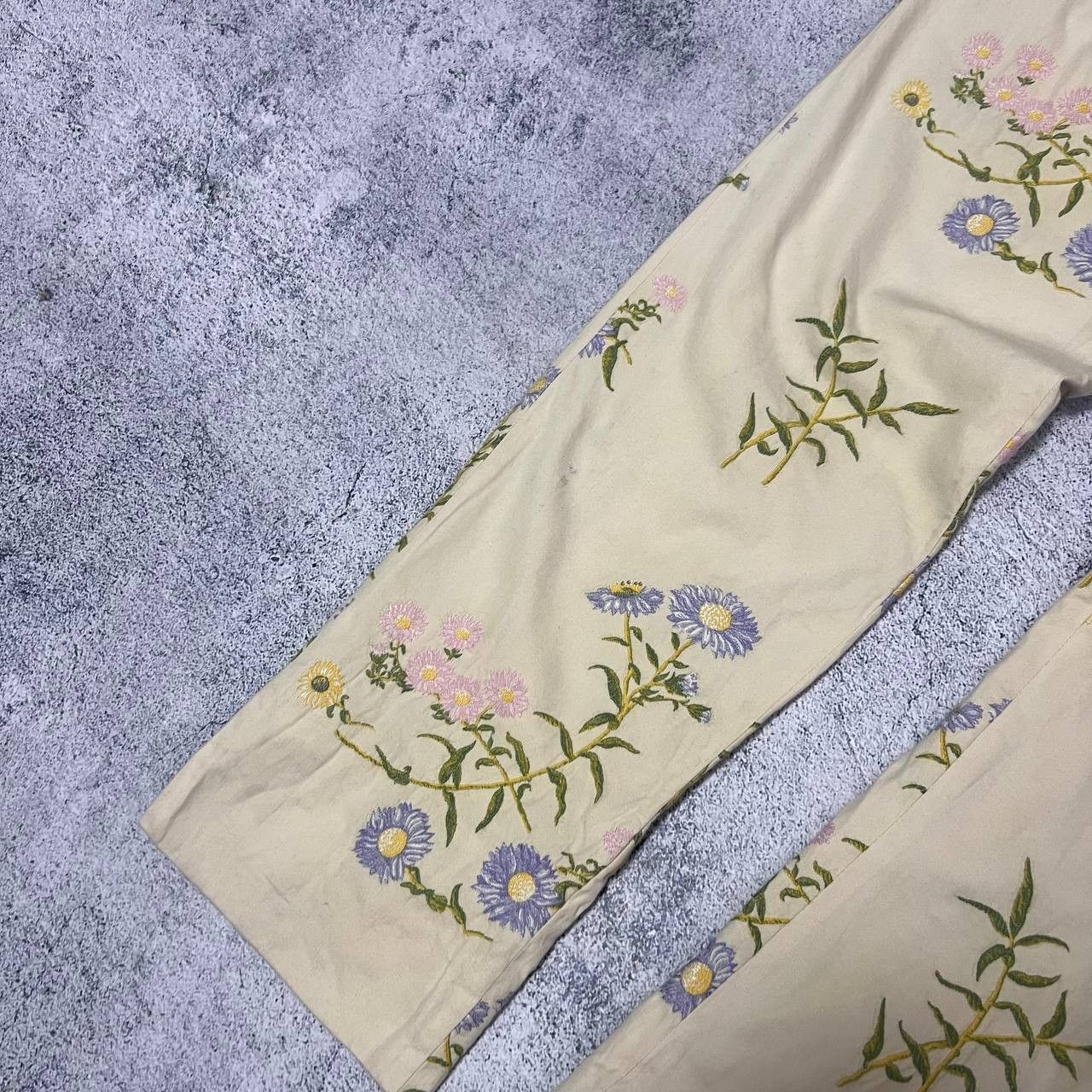 Dolce & Gabbana × Vintage Vintage Dolce & Gabbana Women's fully Floral Pants Size 32" / US 10 / IT 46 - 5 Thumbnail