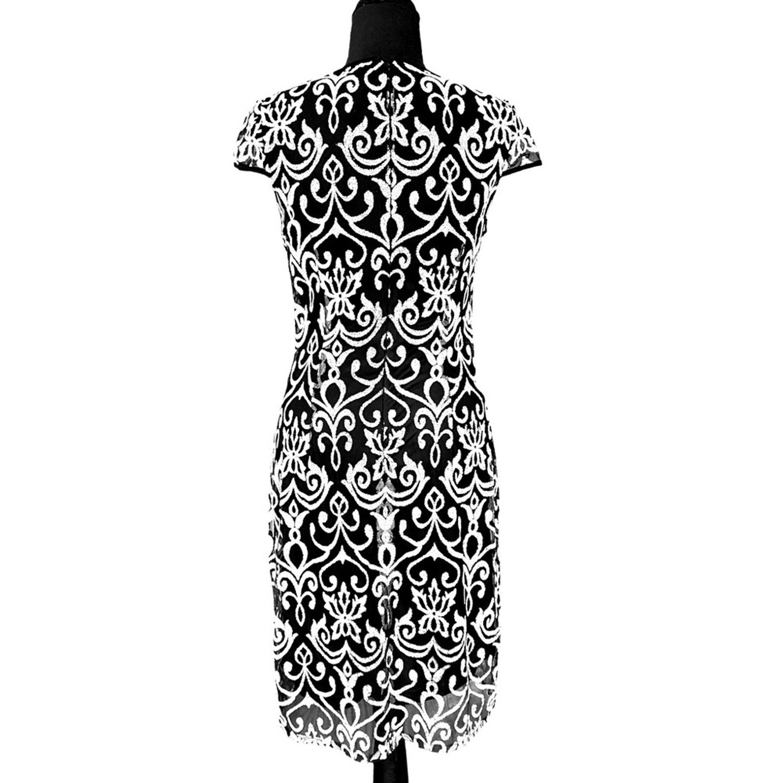 Adrianna Papell HAILEY BY ADRIANNA PAPPELL BEADED DRESS Size S / US 4 / IT 40 - 2 Thumbnail