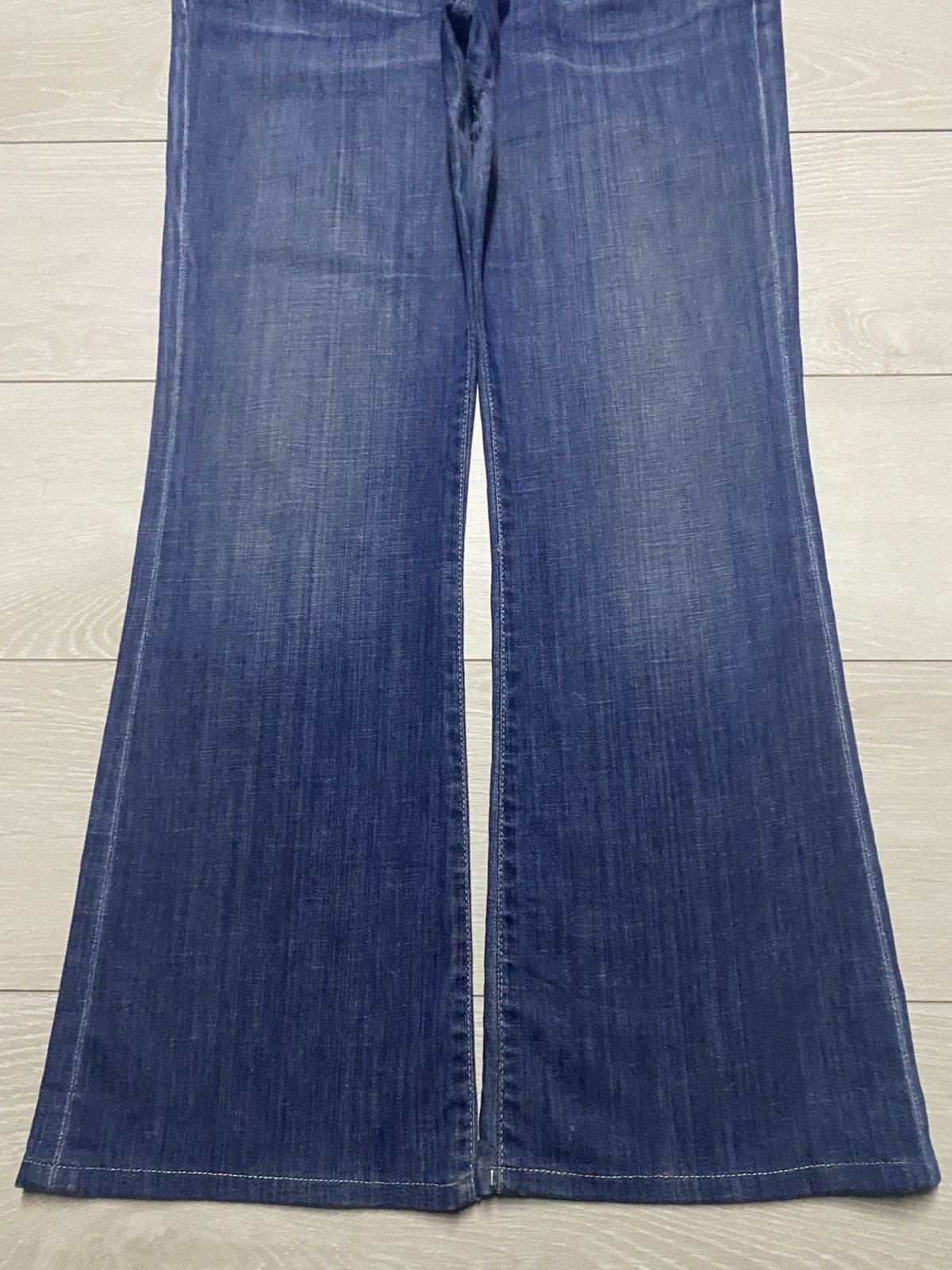 AG Adriano Goldschmied Vintage Adriano the Angle Blue Wash Flare Jeans Size US 35 - 5 Thumbnail