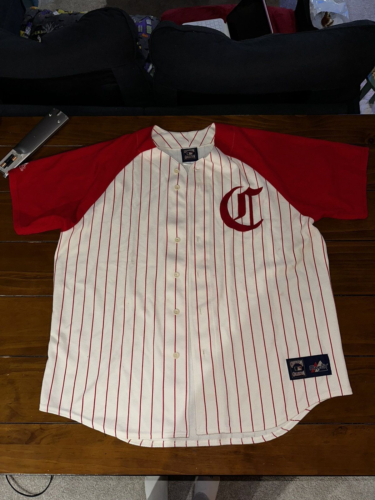 Majestic Majestic Reds 1890 replica jersey Size US XL / EU 56 / 4 - 1 Thumbnail