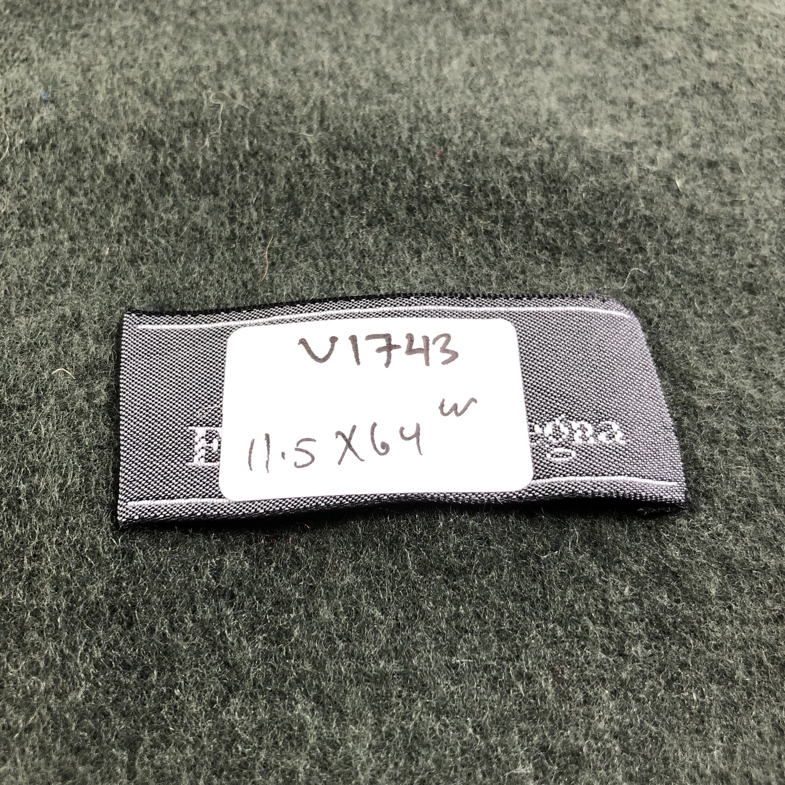 Ermenegildo Zegna Ermenegildo Zegna Plain Wool Scarf Muffler V1743 Size ONE SIZE - 8 Thumbnail