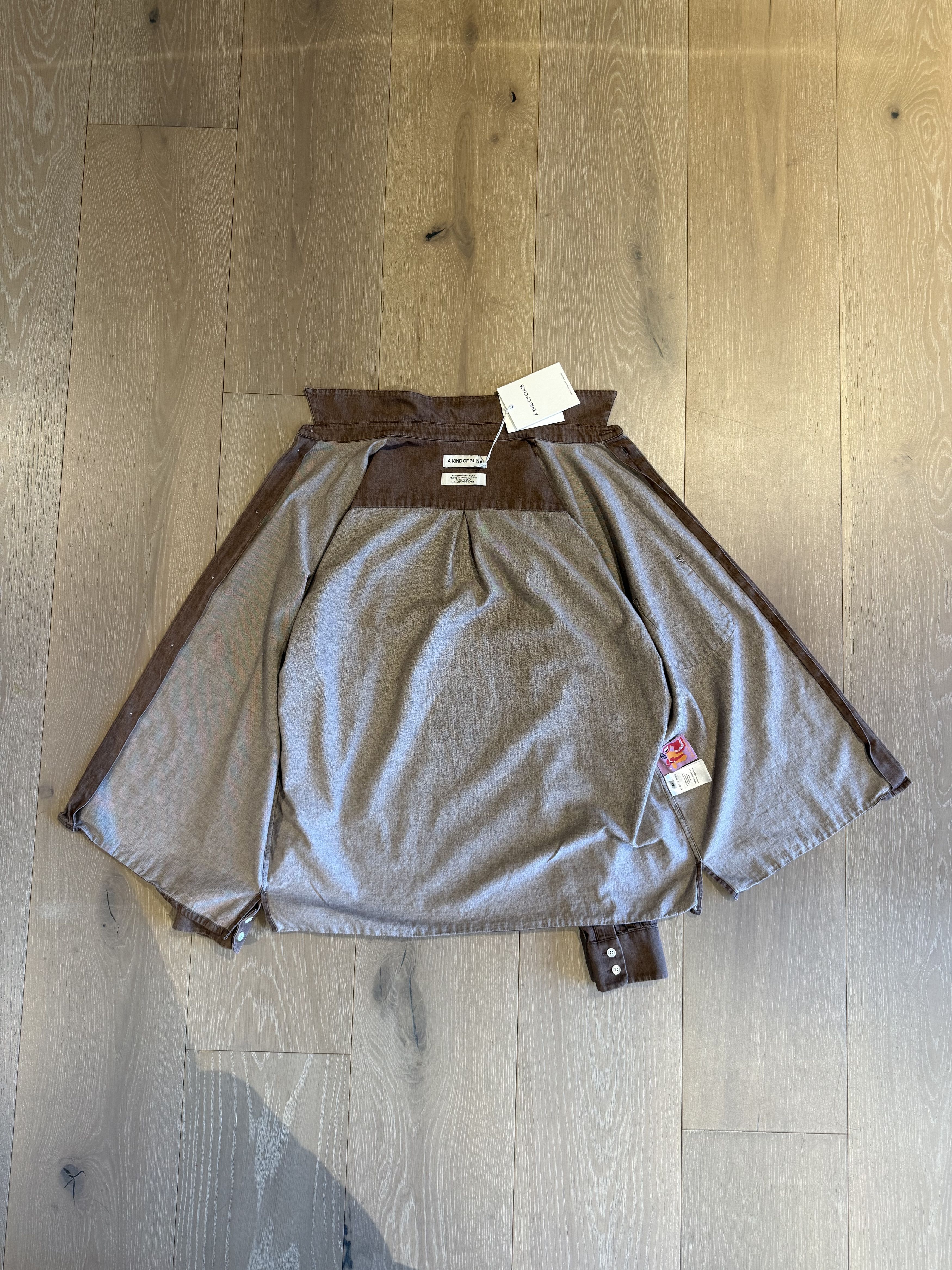 A Kind Of Guise 💚 AW25 A Kind Of Guise Gusto Shirt Sepia Denim Medium NEW Size US M / EU 48-50 / 2 - 12 Thumbnail