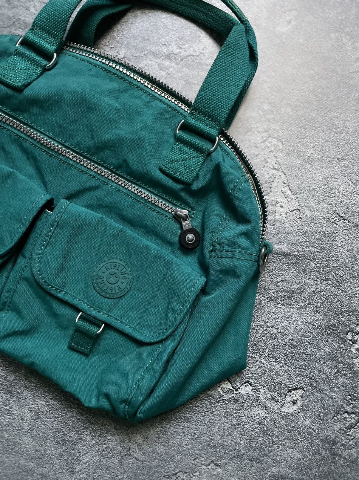 Vintage Vintage Kipling Nylon Messenger Bag, Y2K Crossbody Utility Size ONE SIZE - 2 Thumbnail