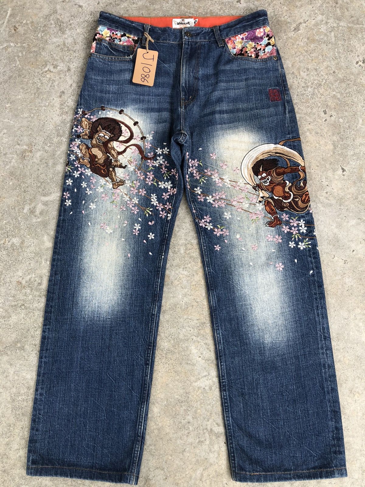 Karakuri Tamashii Karakuri Tamashii Embroidered Jeans Distressed Jeans Size US 33 - 1 Thumbnail