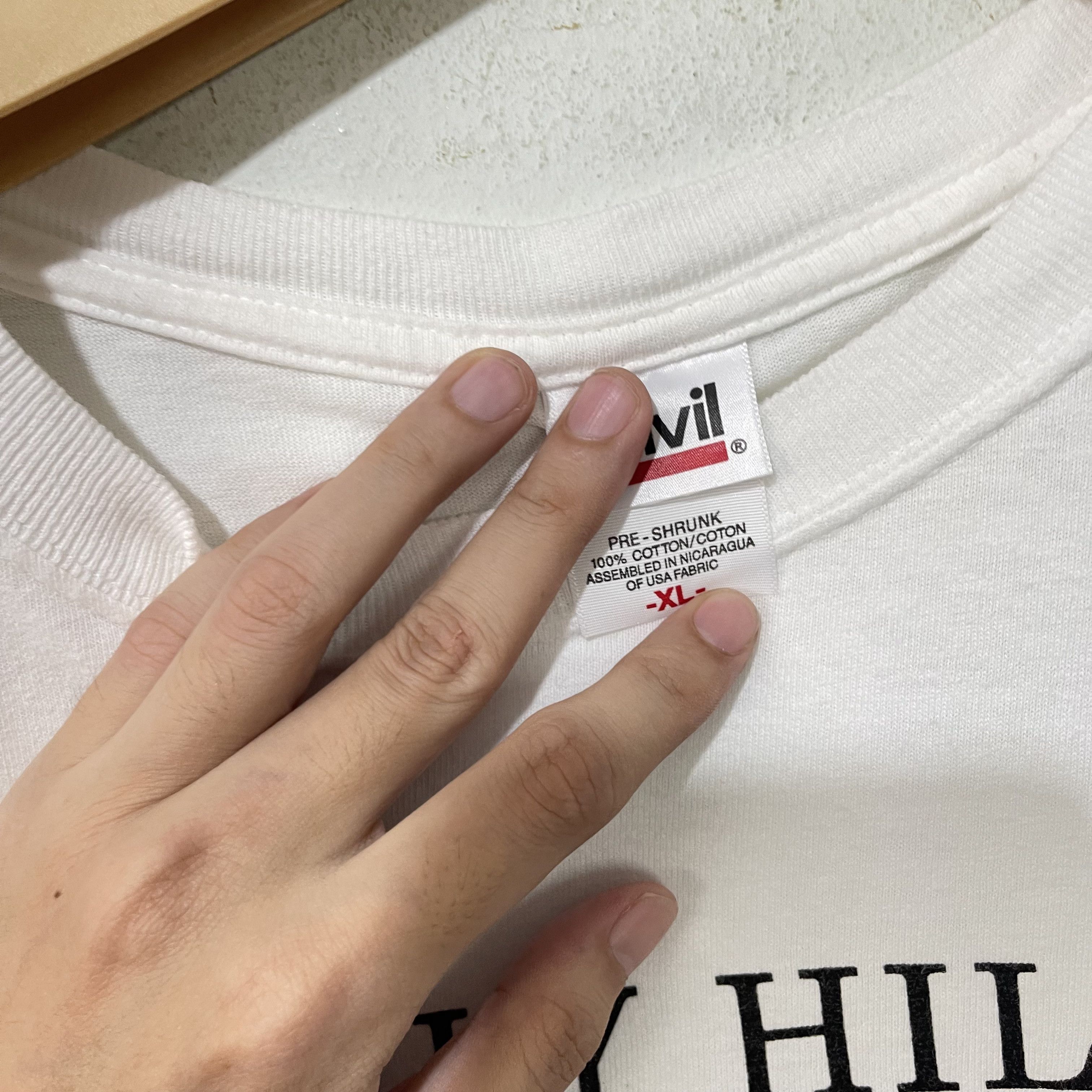 Vintage Vintage 90s Bully Hill Vineyards Love Goat T-Shirt Size US XL / EU 56 / 4 - 6 Thumbnail