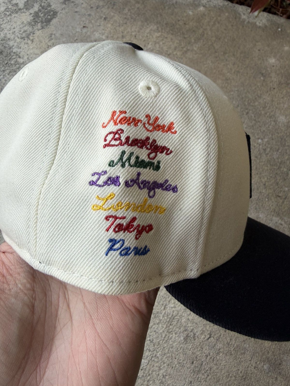 Kith × New Era Kith Hat 7 1/4 Shop Hat Size ONE SIZE - 3 Thumbnail
