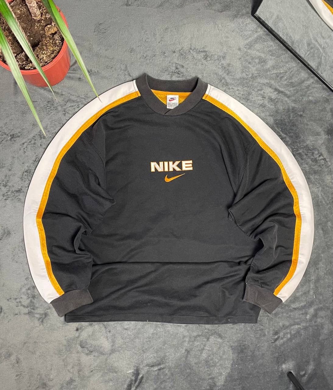 90s vintage nike sweatshirt