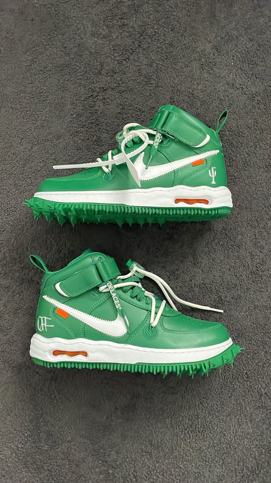 Nike × Off-White Air Force 1 Mid SP LTHR Size US 7.5 / EU 40-41 - 1 Thumbnail
