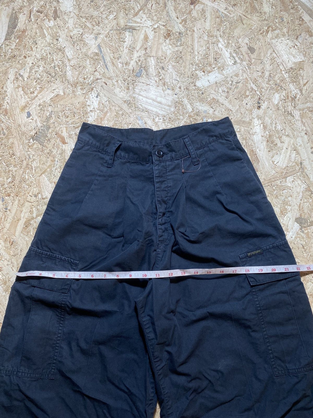 Hysteric Glamour Hysteric Glamour Wide Leg Cropped Cargo Pants Size US 28 / EU 44 - 11 Thumbnail