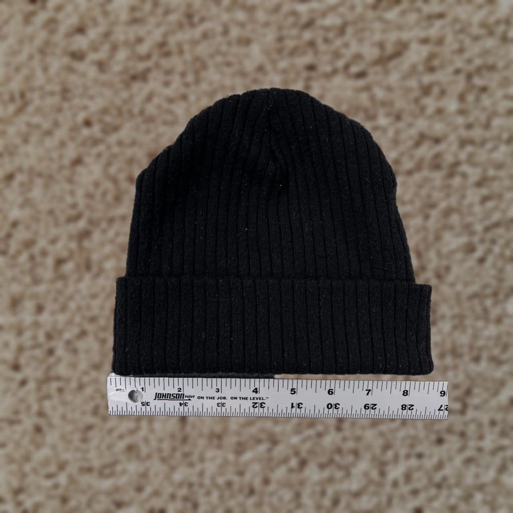 Vintage Time And Tru Beanie Toque Womens One Size Black Ribbed Knit Polyester Blend Ski Size ONE SIZE - 1 Thumbnail