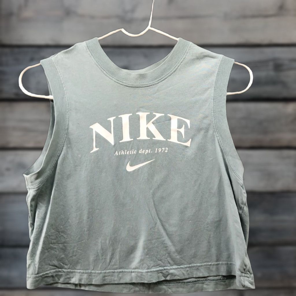 Nike VINTAGE Nike Cropped Tank Top – Shirt – Womens S – Light Blue – Logo – Cotton – Activewear – 90s? (No, vintage false). Size S / US 4 / IT 40 - 1 Thumbnail
