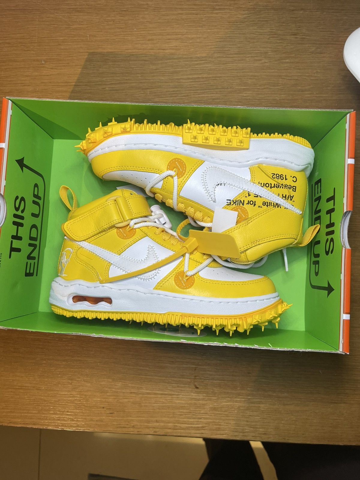 Nike × Off-White Nike Air Force mid Off white gialle Size US 6 / IT 36 - 14 Thumbnail