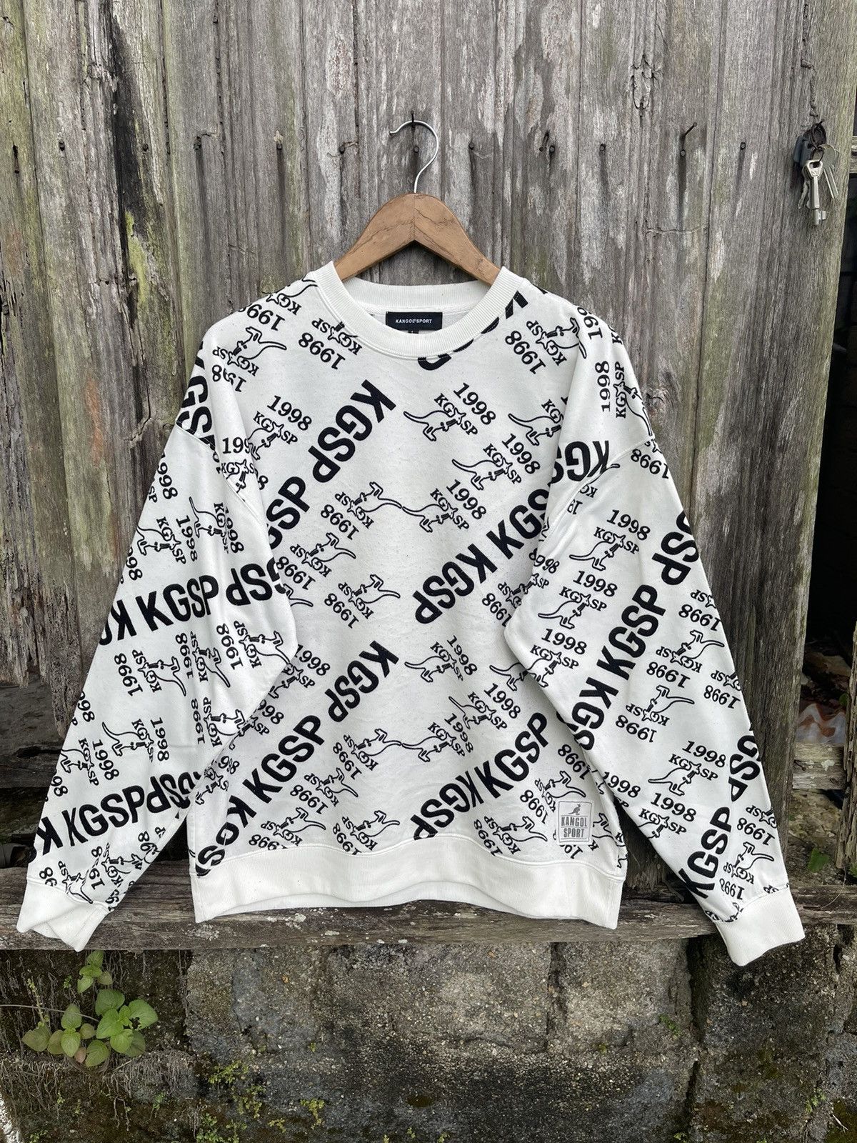 Designer Kangol Sport All-Over Logo Crewneck — White/Black (L) Size US L / EU 52-54 / 3 - 1 Thumbnail