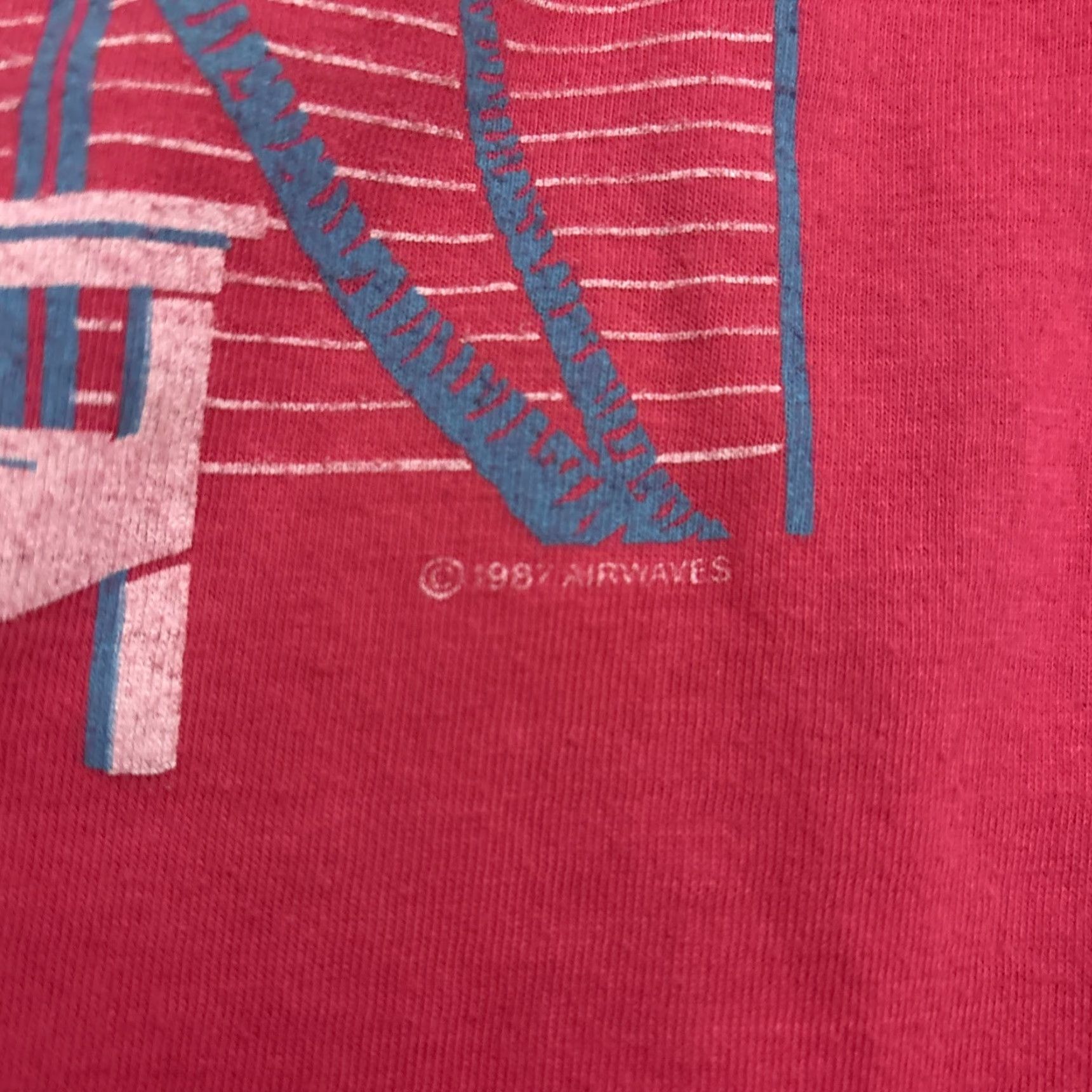 Hanes VINTAGE Air Waves Graphic Palm Trees T Shirt Men Size M Pink 80s Beach single stitch Hanes Mens Size US M / EU 48-50 / 2 - 3 Thumbnail
