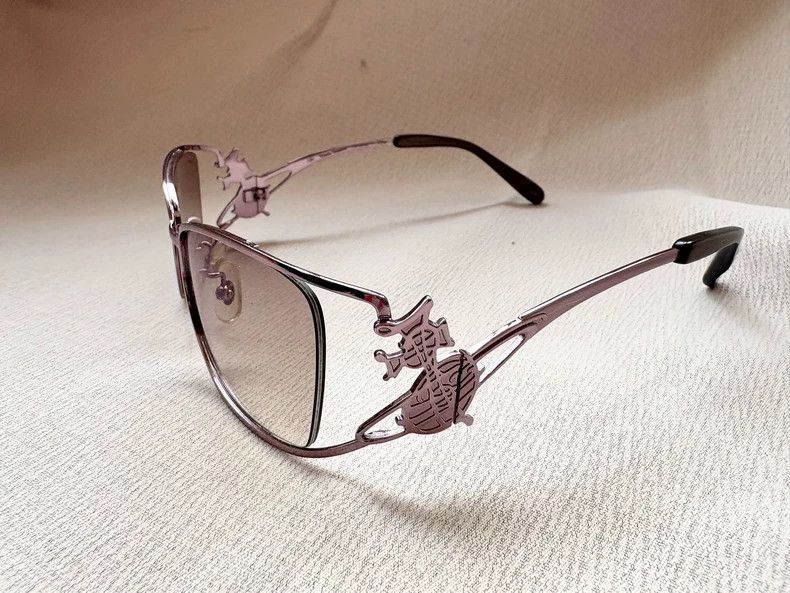 Vivienne Westwood Vivienne Westwood Rare limited-edition antique discontinue Size ONE SIZE - 7 Thumbnail