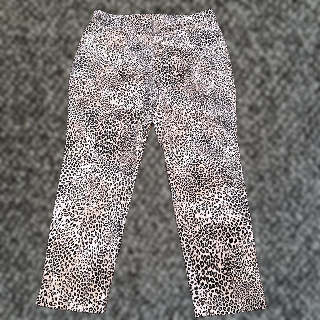 Vintage Chicos Pants Ankle Women 3R Leopard High Rise Stretch Brown Regular Inseam 27 Fall Spring Summer Winter City Straight High Rise Stretch Size 26" / US 2 / IT 38 - 1 Thumbnail