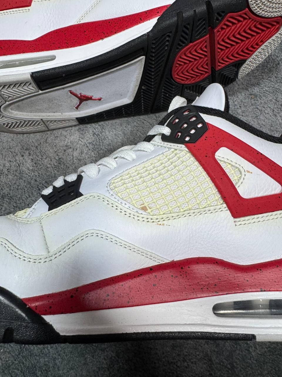 Jordan Brand Size 11 | Jordan 4 Red Cement No Box | Pre-Owned Size US 11 / EU 44 - 9 Thumbnail