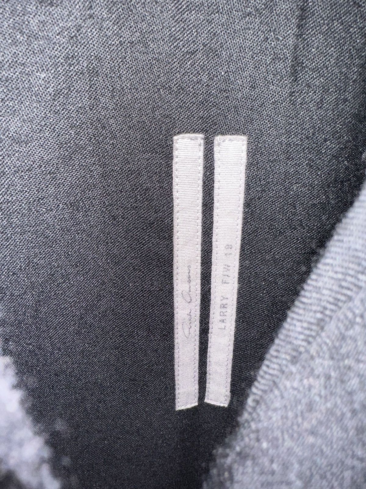 Rick Owens FW19 ‘LARRY’ Wool Bauhaus Button Up Shirt Size US L / EU 52-54 / 3 - 8 Thumbnail