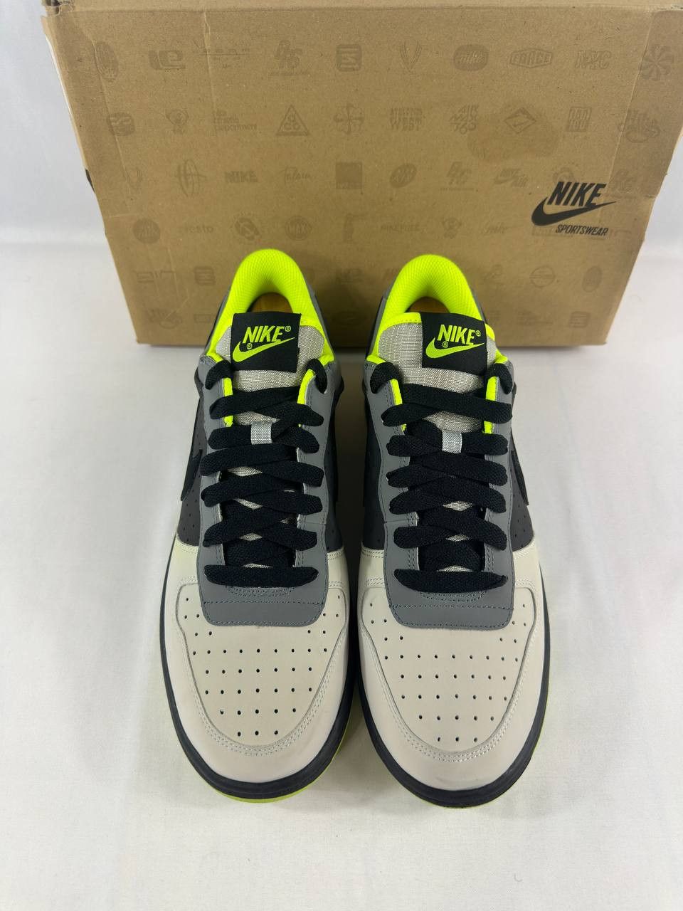 Nike Nike Big Nike 1 LE 2009 Grey Volt 366725-001 Size US 9 / EU 42 - 5 Thumbnail