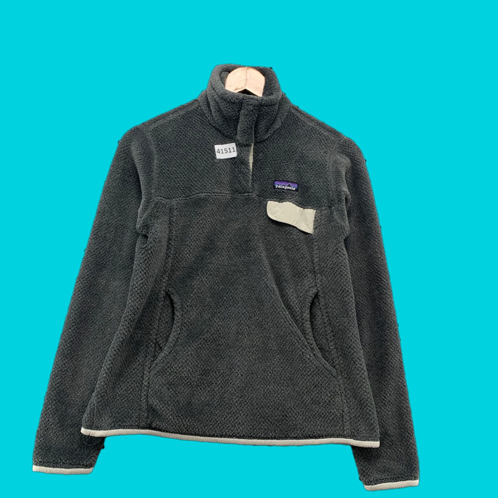Patagonia Patagonia Re Tool Snap Pullover Sweatshirt Womens Small Gray Fuzzy 16.5x23 Vintage? No. Size S / US 4 / IT 40 - 1 Thumbnail