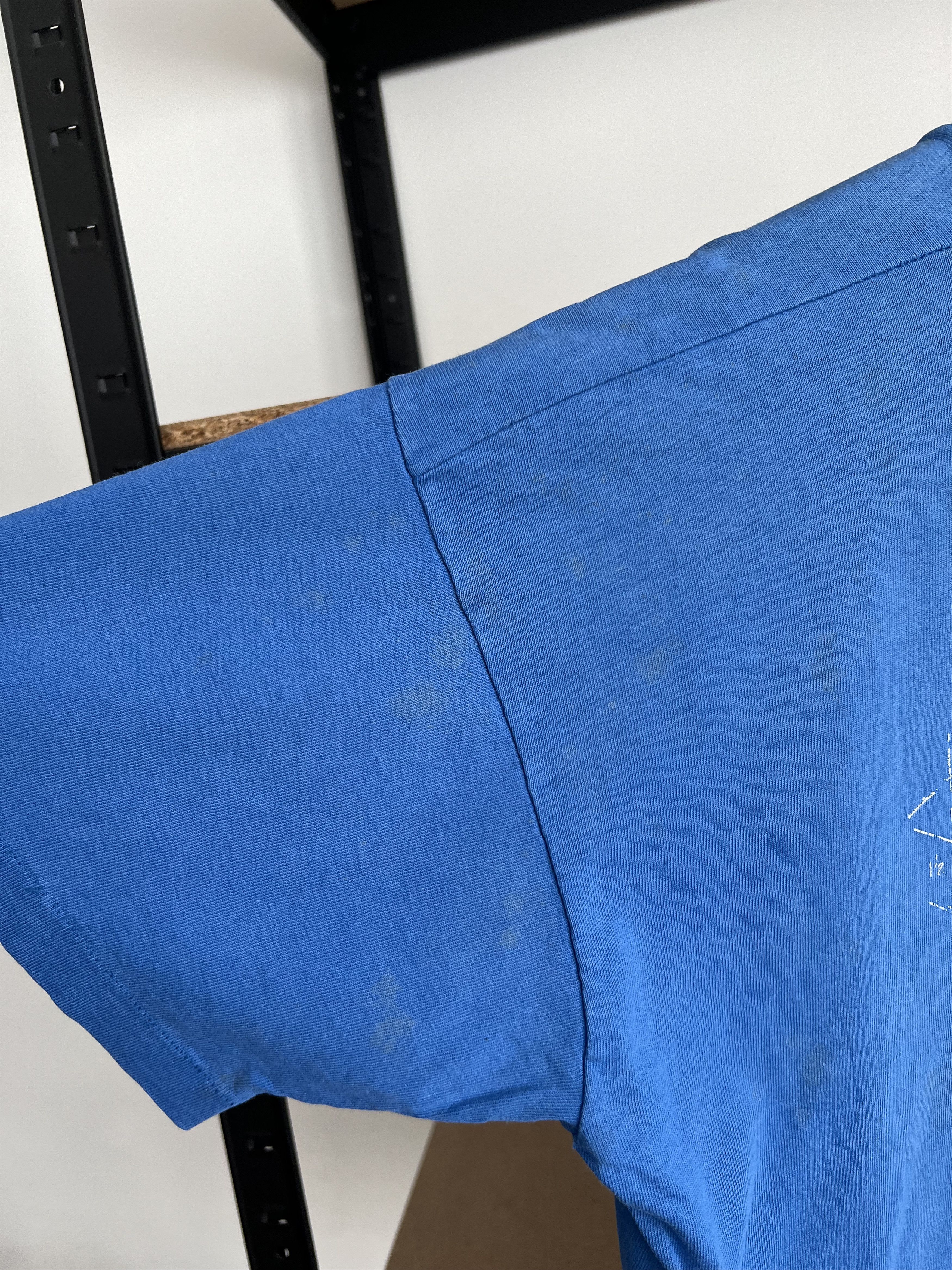 Band Tees Vintage 90s Beastie Boys Hello Nasty Blue T-shirt Size US L / EU 52-54 / 3 - 22 Thumbnail