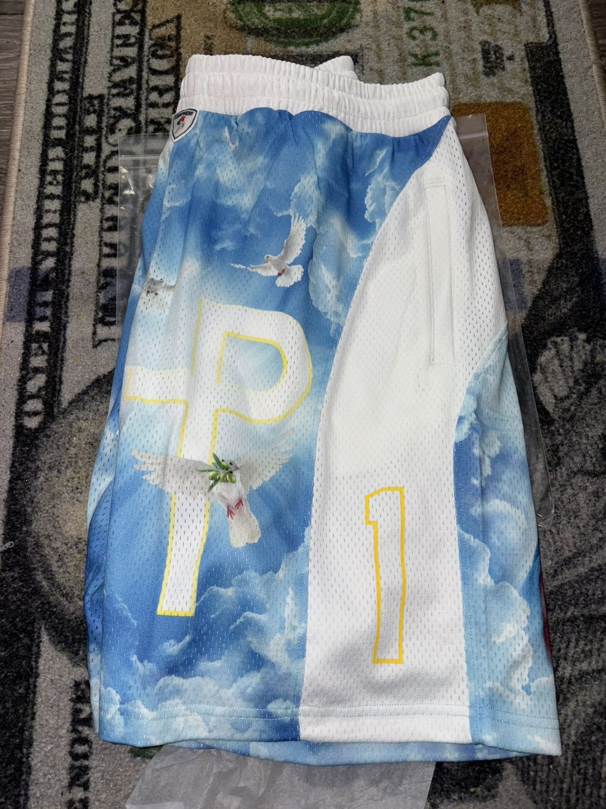 Palace Palace 1 Truth Shorts White (MEDIUM) Size US 30 / EU 46 - 3 Thumbnail