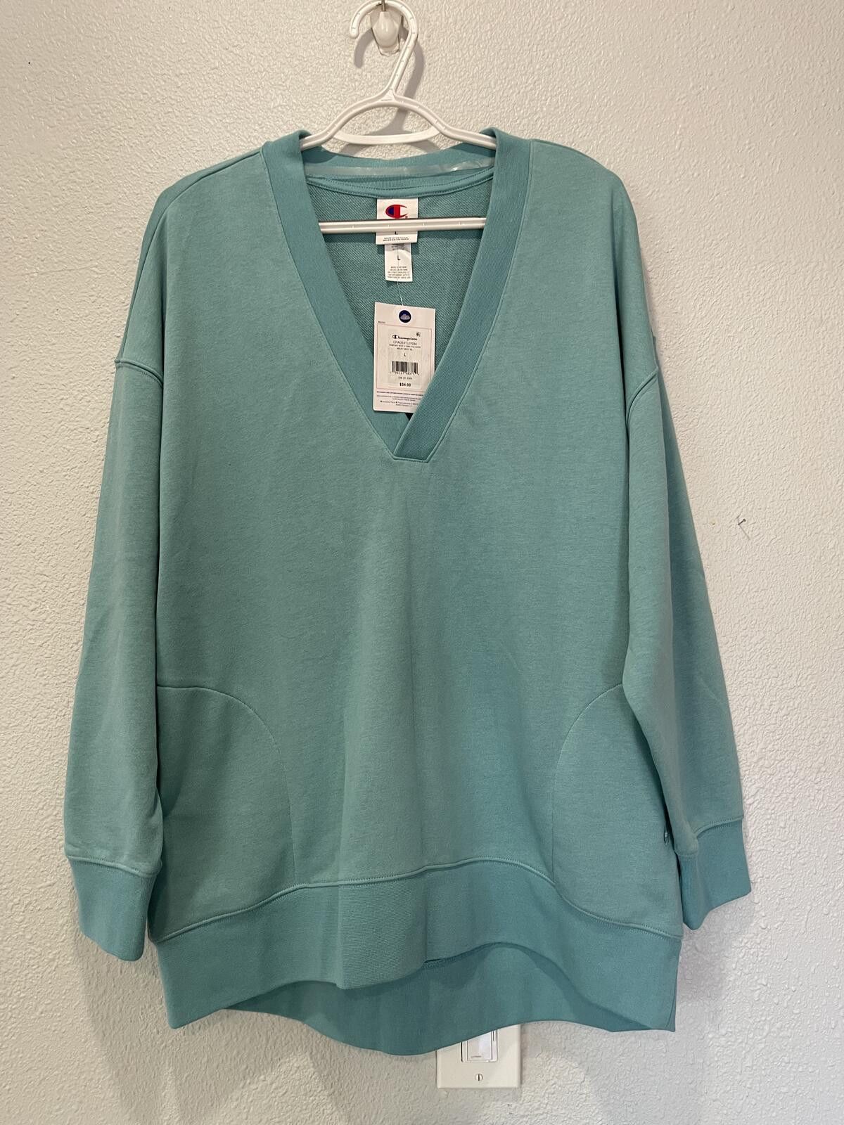 Champion Champion Women's V-Neck Pullover Sweatshirt, Size Large, Sea Size L / US 10 / IT 46 - 1 Thumbnail