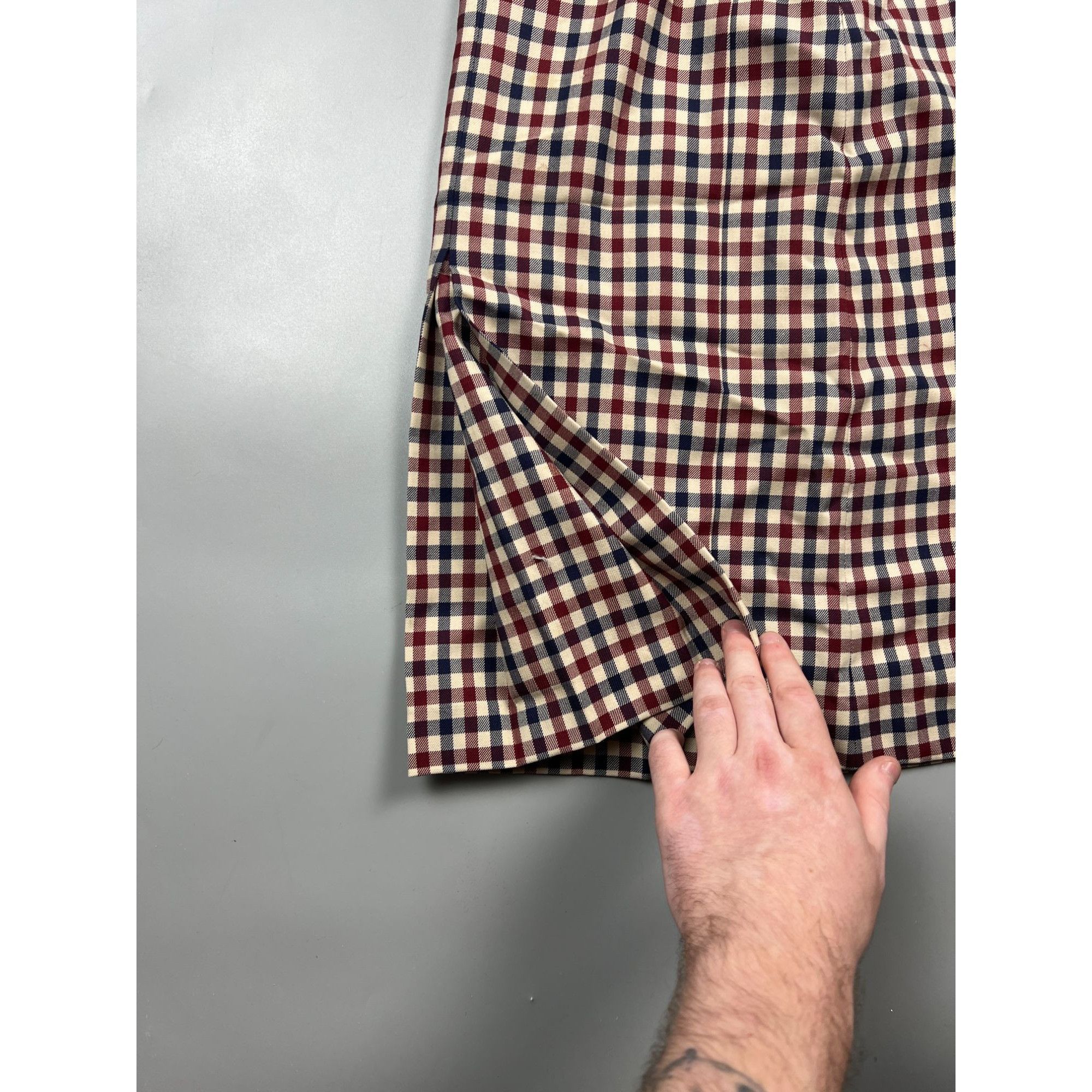 Aquascutum Aquascutum Mid Length Tartan Skirt (Y0821) Size 30" / US 8 / IT 44 - 2 Thumbnail