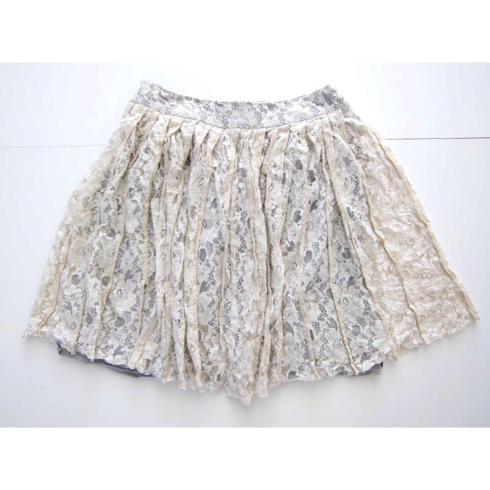 Vintage Sundance Cotton Ivory Blue Lace Floral Pleated A-Line Pettiskirt Women 8 Size 30" / US 8 / IT 44 - 2 Thumbnail