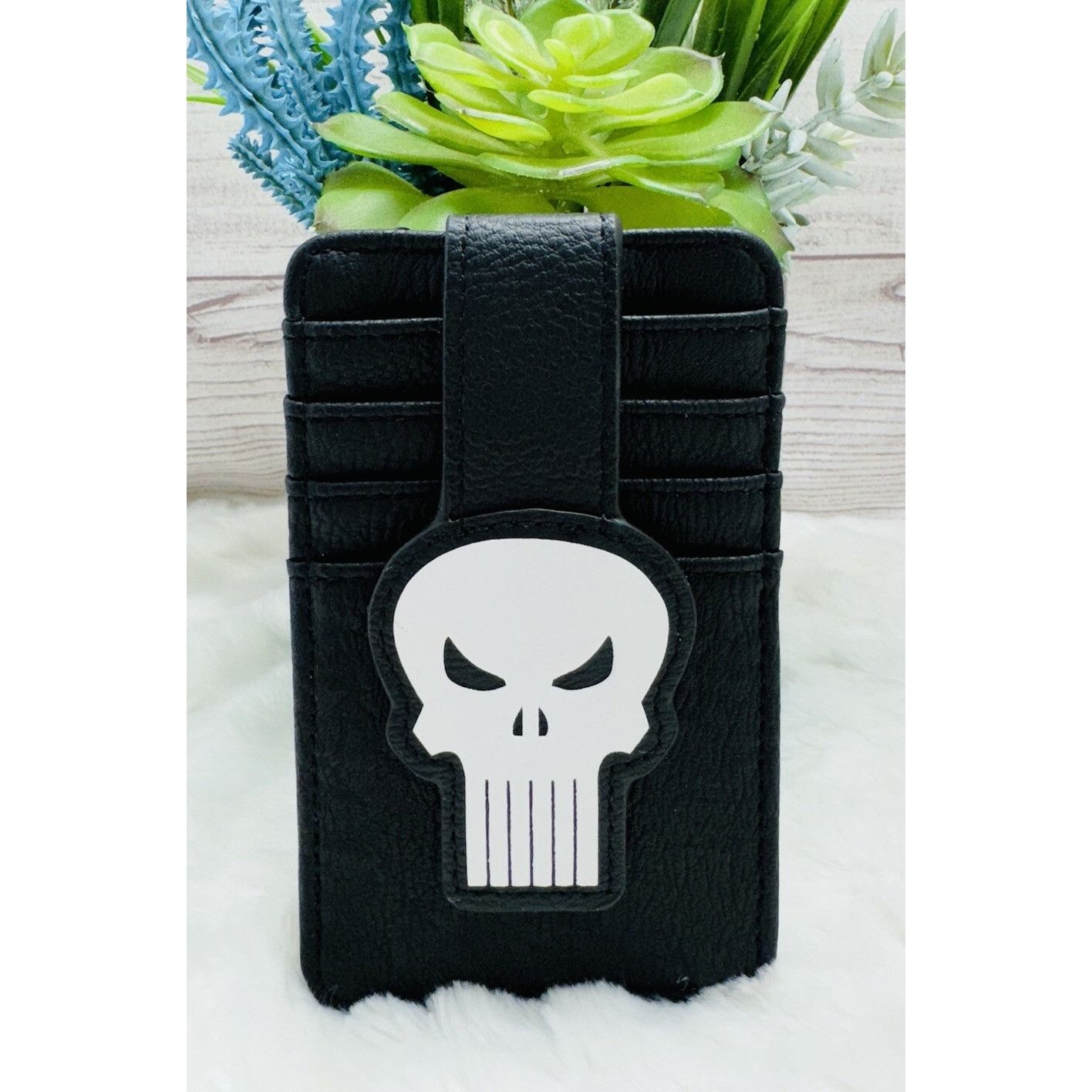 Disney Loungefly Marvel Punisher Skull Logo Cardholder NWT Size ONE SIZE - 1 Thumbnail