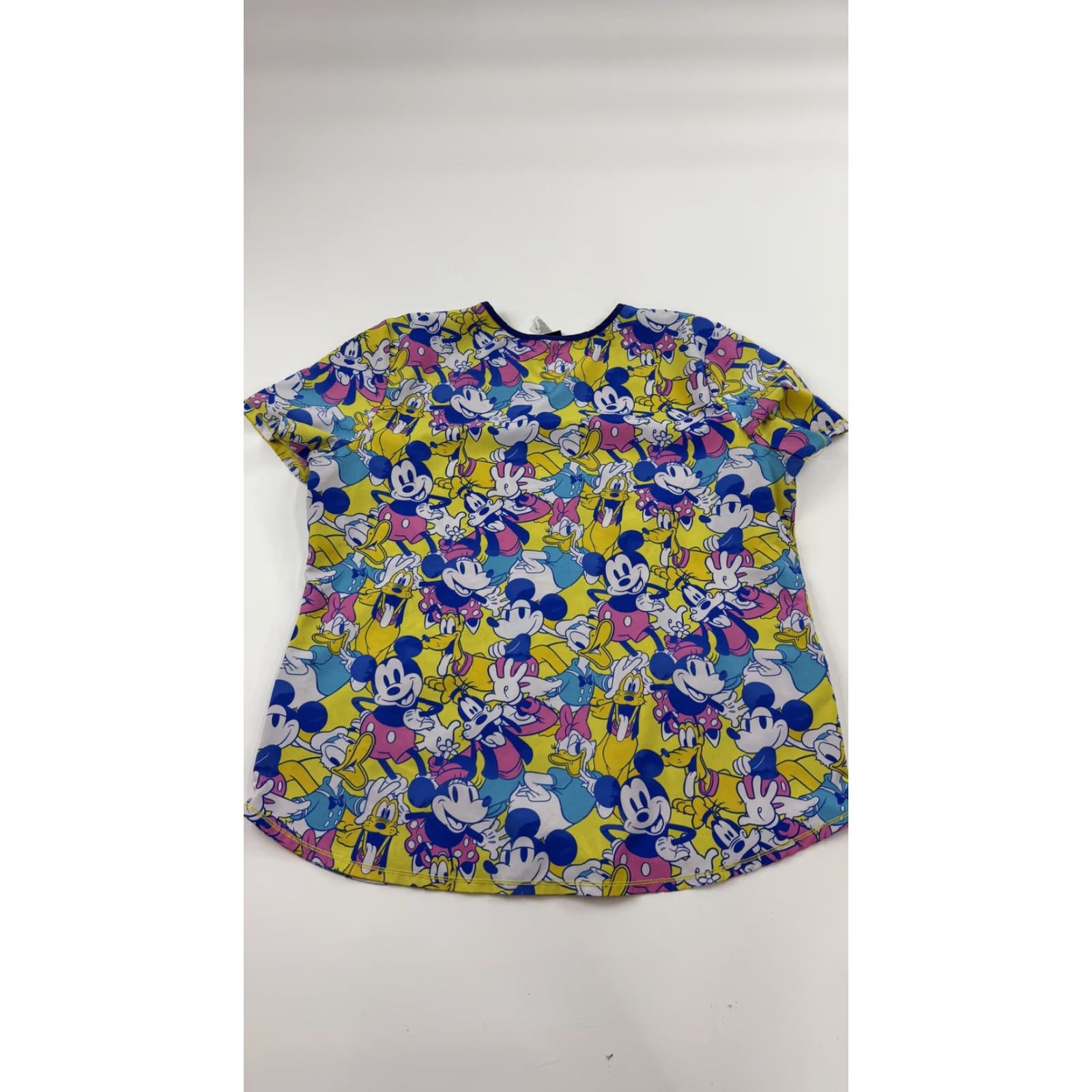 Disney Disney Shirt Womens XL Multicolor Mickey Mouse Donald Duck Scrub Top Cartoon Pockets Size XL / US 12-14 / IT 48-50 - 5 Thumbnail