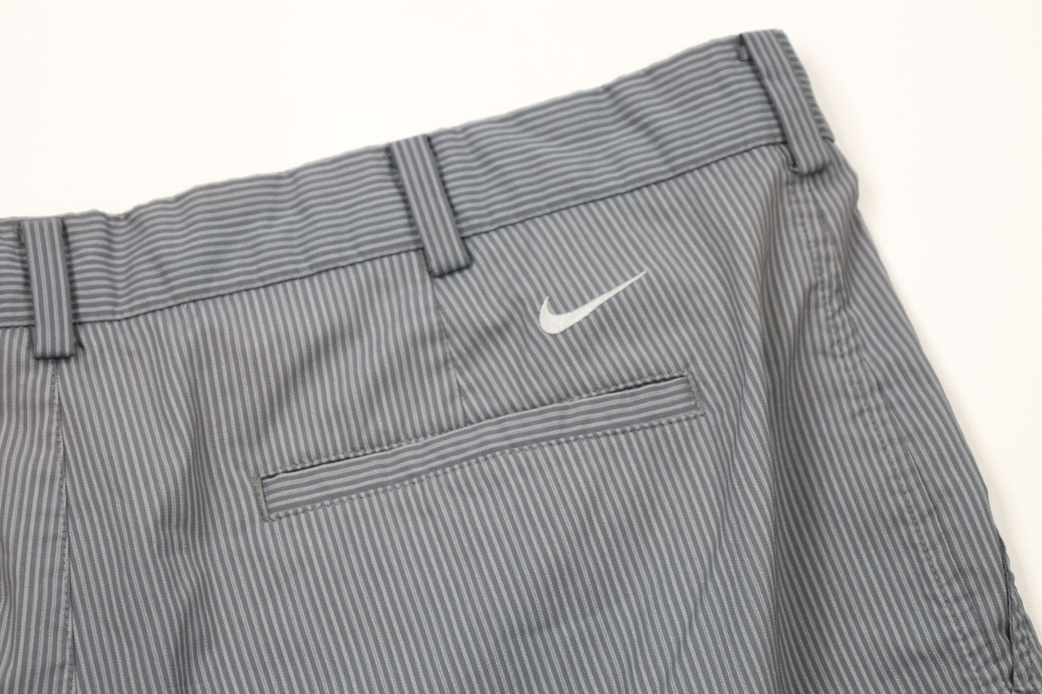 Nike × Vintage Nike Golf Flat Front Tech Golfing Golf Chino Shorts Gray Size US 38 / EU 54 - 11 Thumbnail