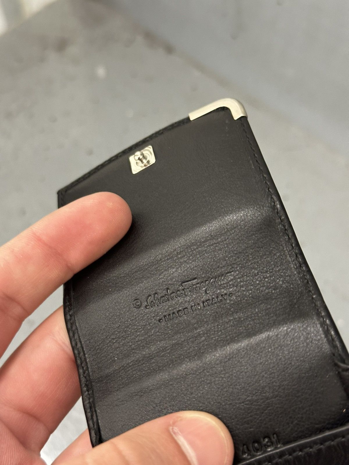 Salvatore Ferragamo Salvatore Ferragamo Leather Cardholder Size ONE SIZE - 7 Thumbnail