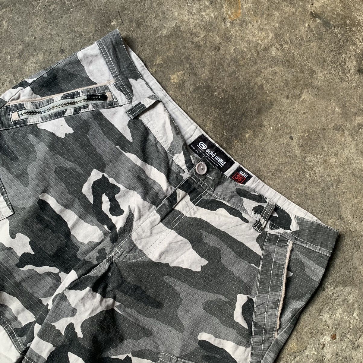Ecko Unltd. Y2K Ecko Unltd. Camouflage Cargo Short Pants Size US 36 / EU 52 - 5 Thumbnail
