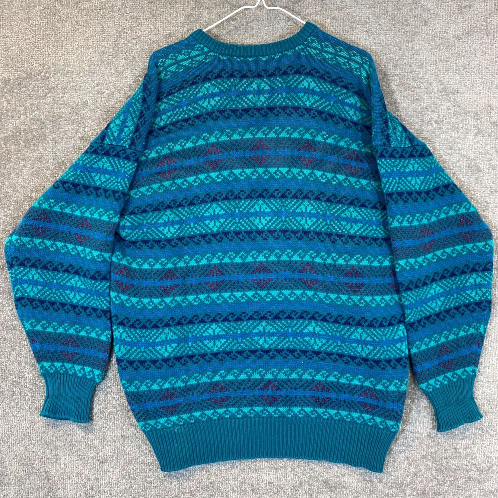 Vintage VINTAGE ALAN PAINE Sweater Mens Large 44 Blue Geometric Pullover Crewneck Jumper England Size US L / EU 52-54 / 3 - 6 Thumbnail