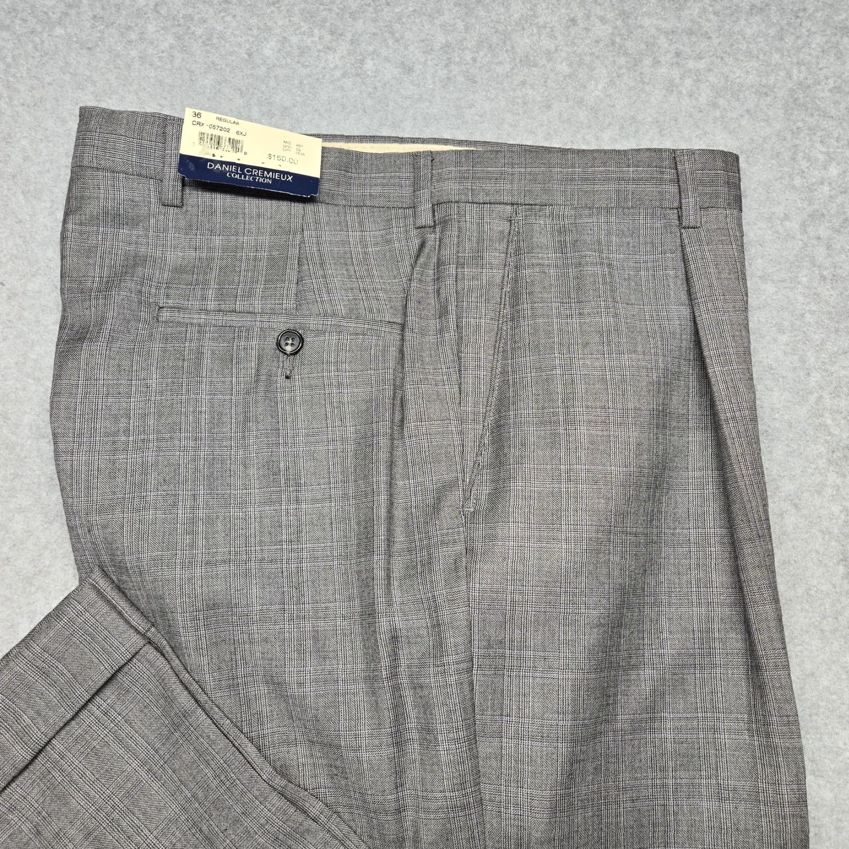 Cremieux Daniel Cremieux Pants Mens 36 Gray Plaid Pleated Dress Trousers Made USA Size US 36 / EU 52 - 4 Thumbnail