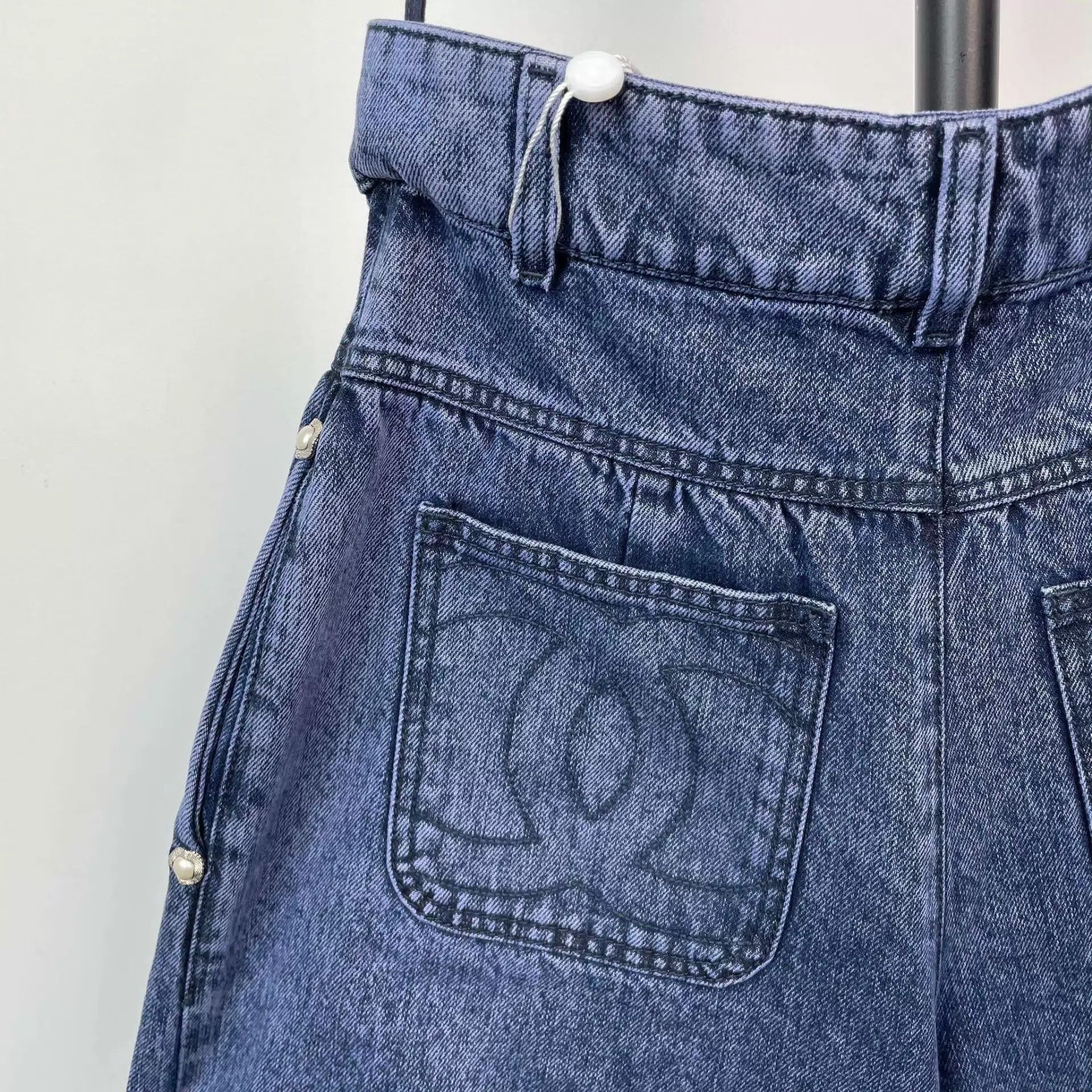 Chanel Chanel 22B Navy Black Colorblock Jeans 38 Size 27" / US 4 / IT 40 - 4 Thumbnail