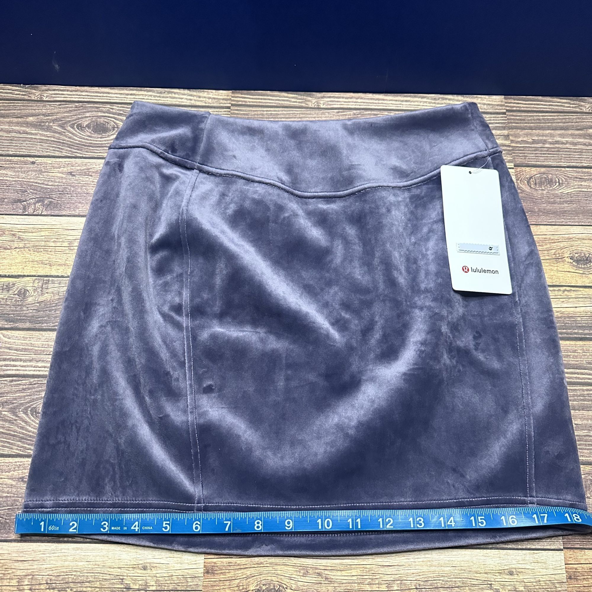 Lululemon Lululemon Scuba High Rise Mini Skirt Velvet NWT Medium Size 30" / US 8 / IT 44 - 5 Thumbnail