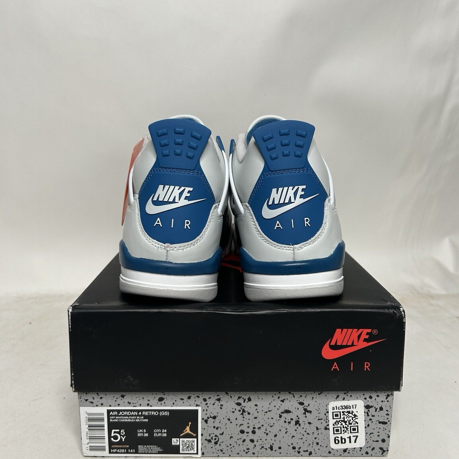 Nike Nike Air Jordan 4 Retro GS “Military/Industrial Blue” 2024 Size US 7 / IT 37 - 4 Thumbnail