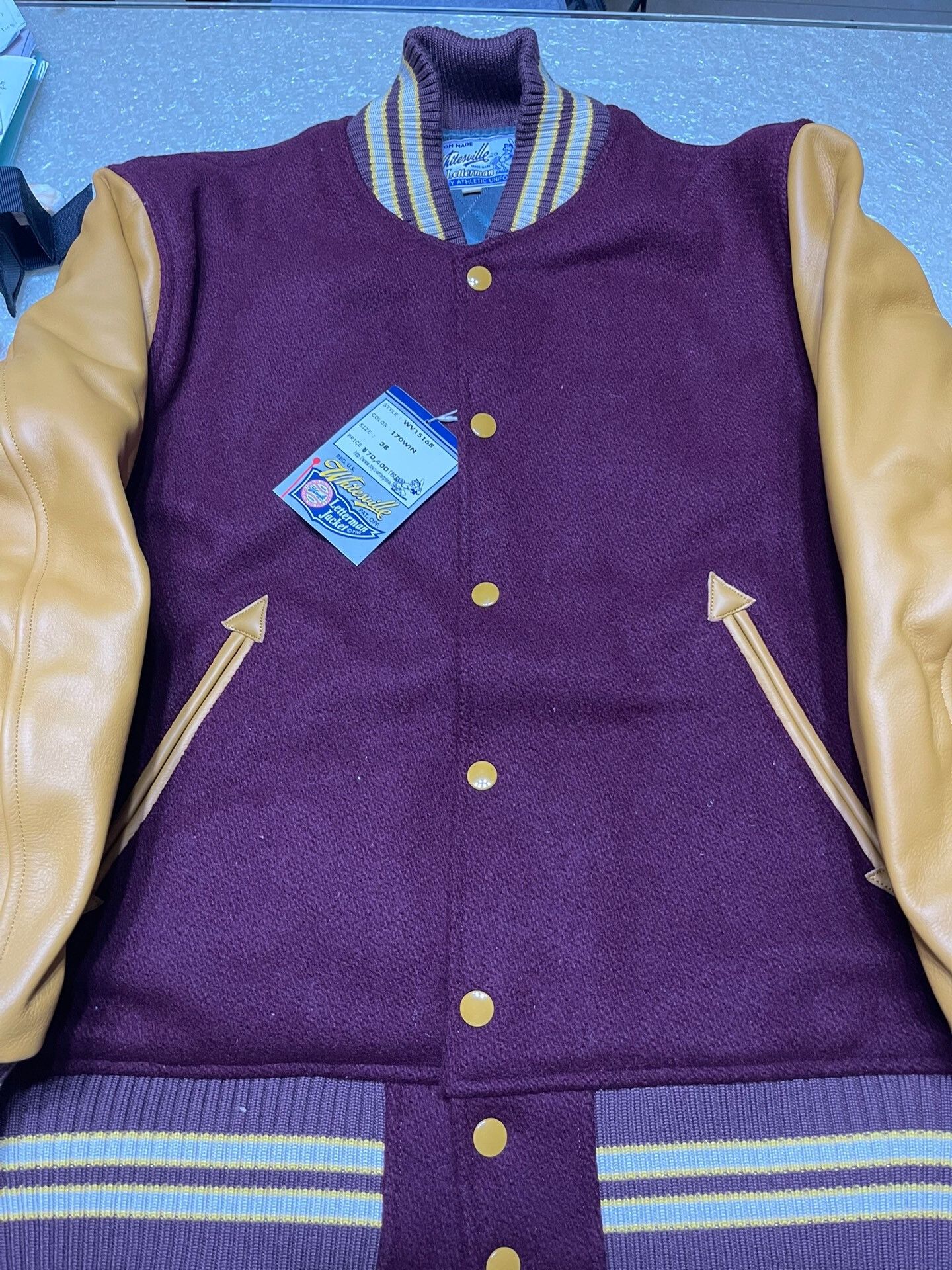 Whitesville Whitesville WV15168 Burgundy Yellow Jacket Size US M / EU 48-50 / 2 - 1 Thumbnail