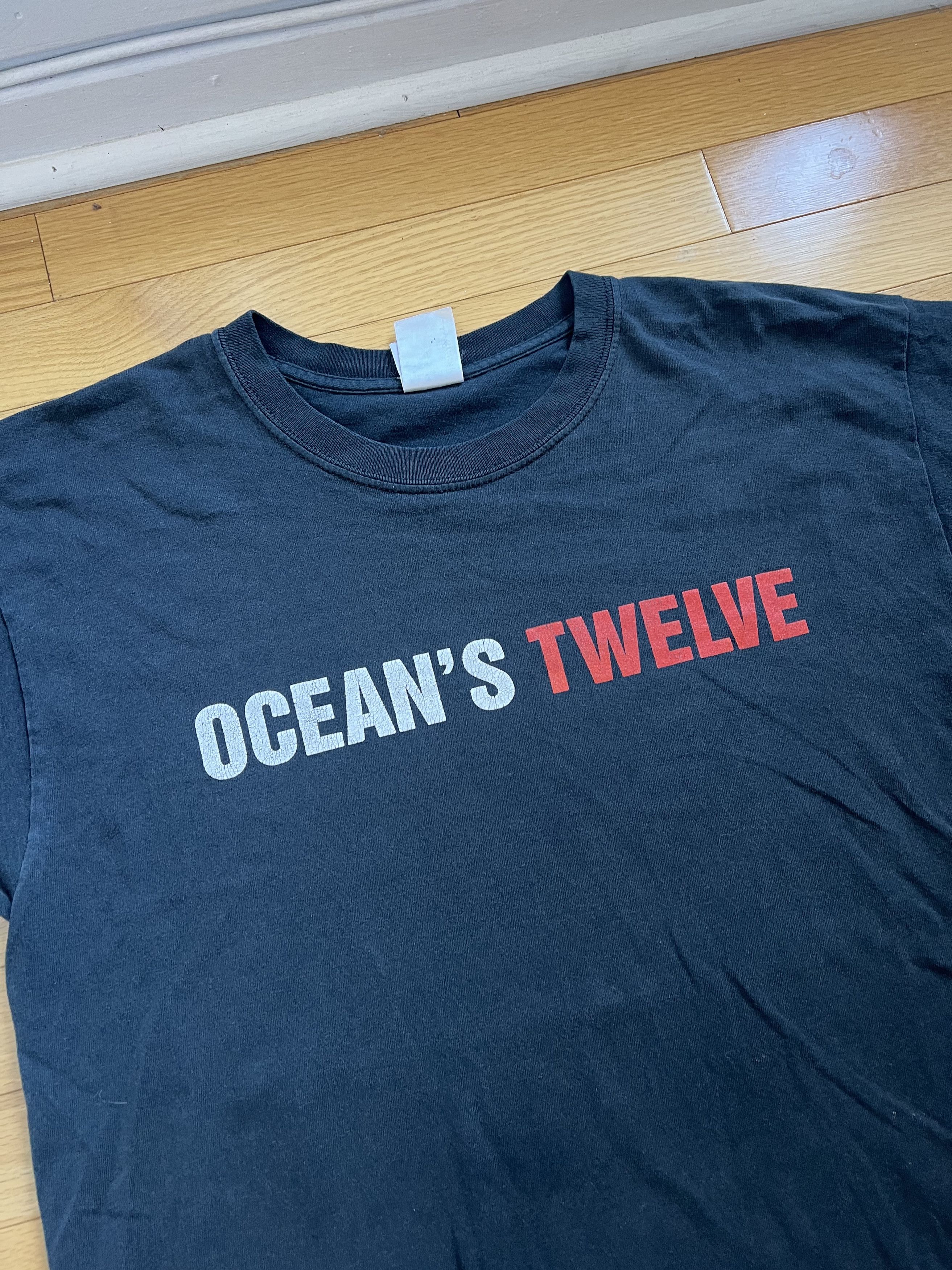 00s Oceans twelve vintage movie tee
