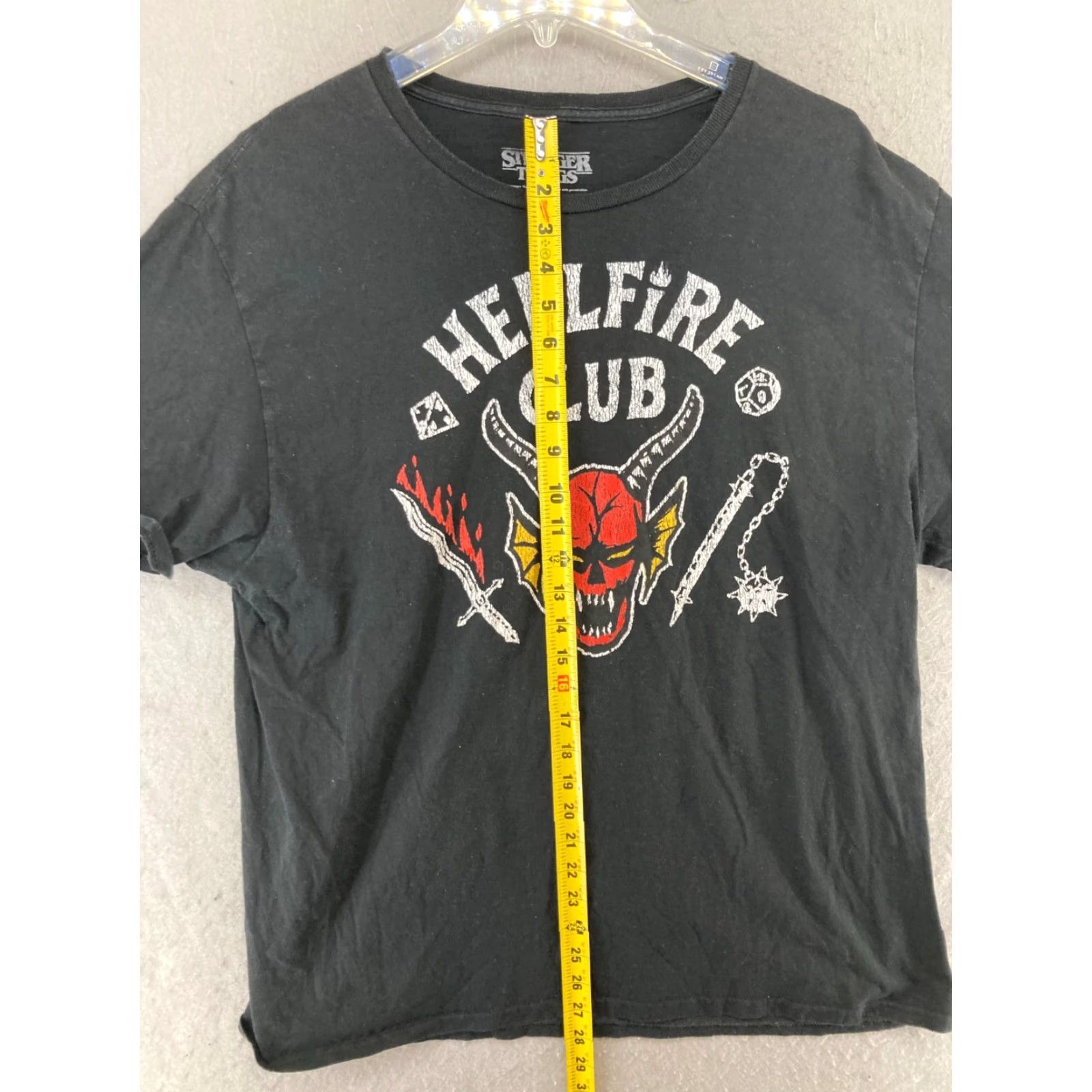 Vintage Stranger Things Mens TShirt XL Black Hellfire Club TV Shirt Mens XL Black Graphic Print Movie Retro Theme Stranger Things 100? Size US XL / EU 56 / 4 - 3 Thumbnail