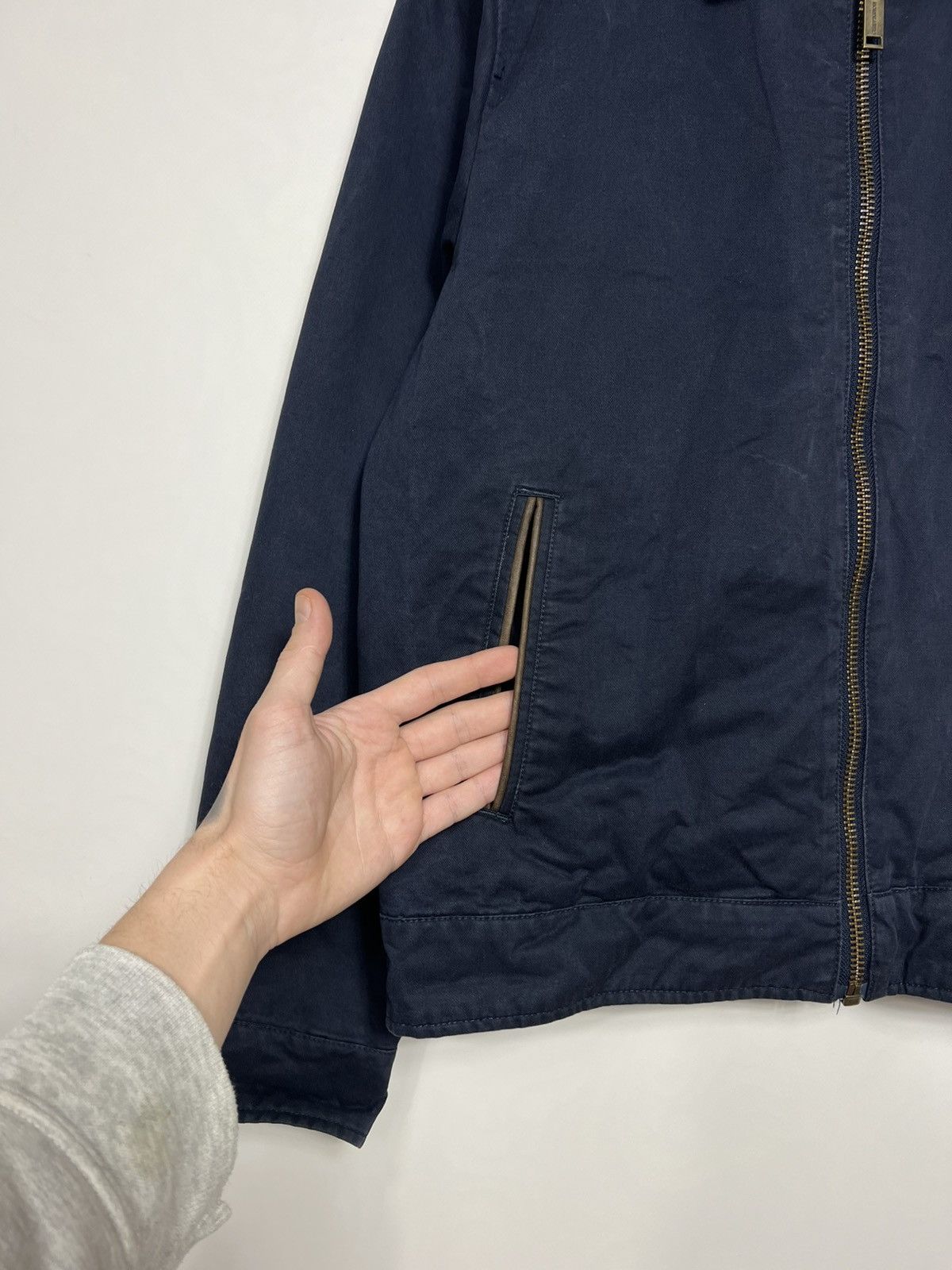 Chevignon Vintage Chevignon Navy Classic Bomber Jacket Woth Duck Logo Size US L / EU 52-54 / 3 - 3 Thumbnail