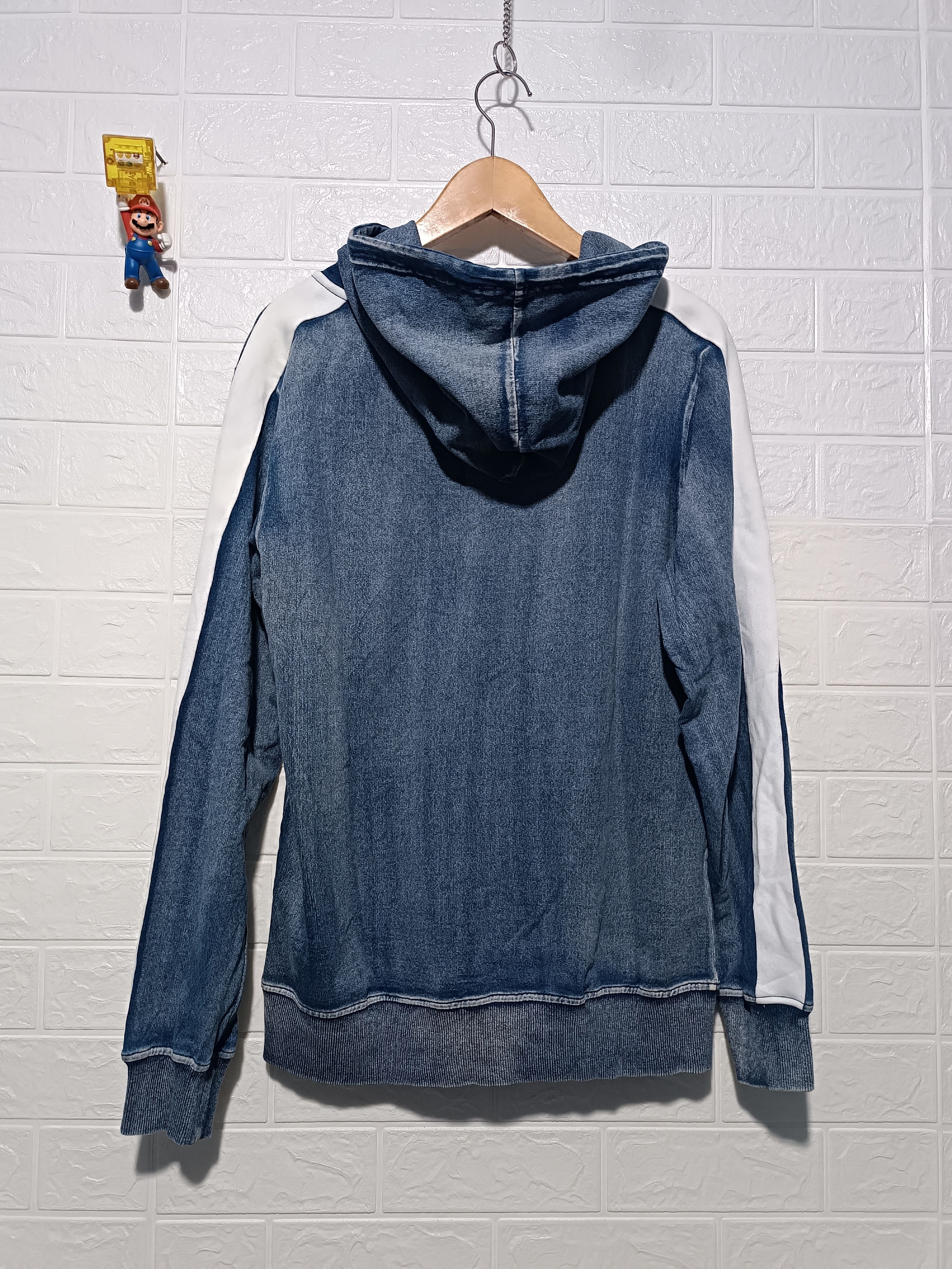Japanese Brand Denim Style Baycrest Zip-Up Hoodie with Cut Denim Stripes Size US L / EU 52-54 / 3 - 5 Thumbnail